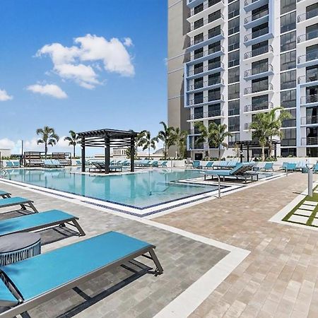 Downtown Doral, Florida. New Condo Style Resort. Buitenkant foto