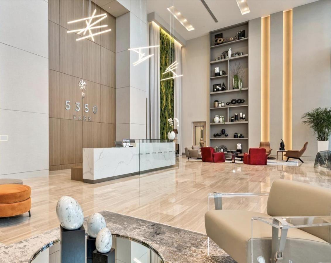 Downtown Doral, Florida. New Condo Style Resort. Buitenkant foto