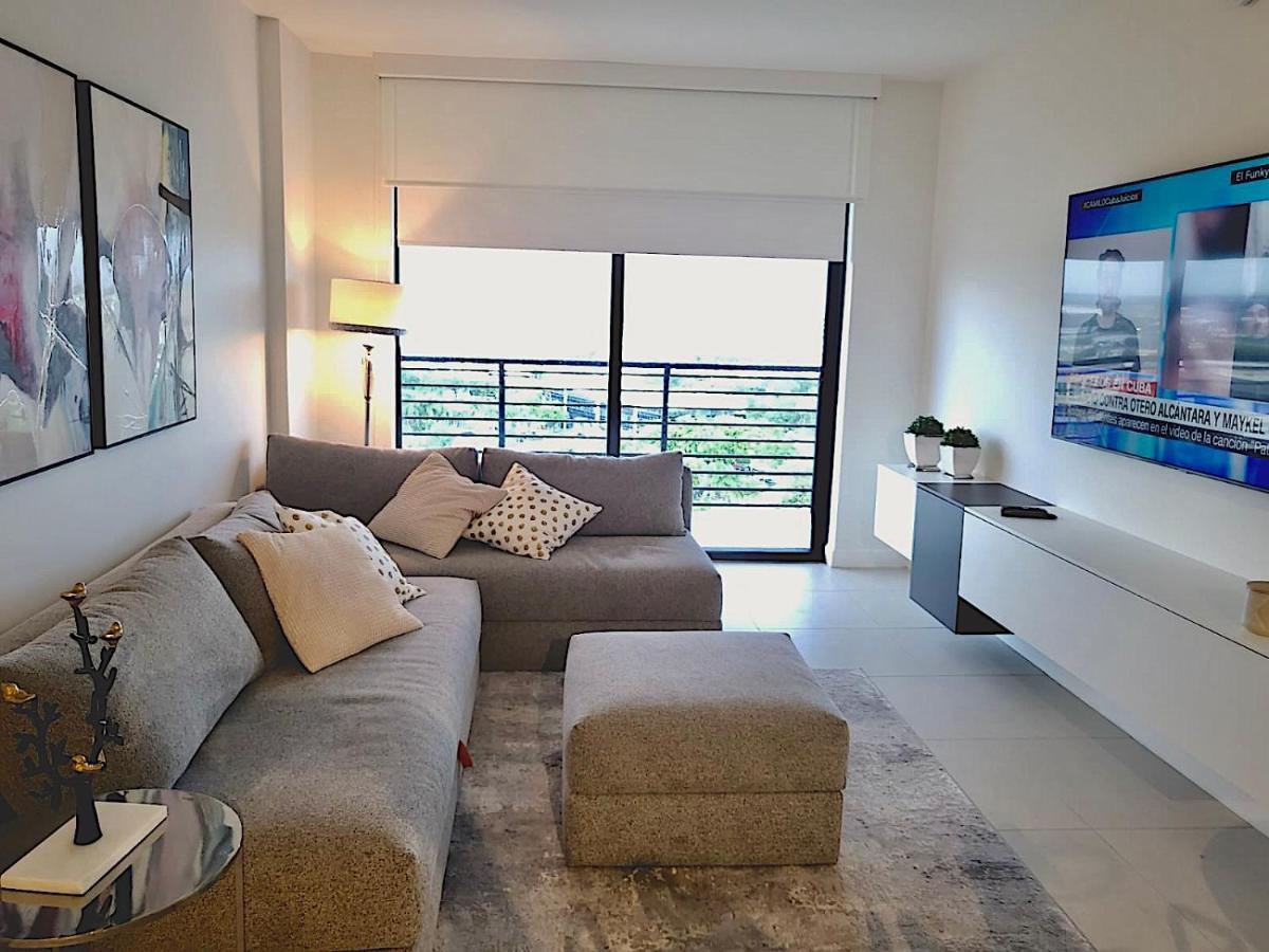 Downtown Doral, Florida. New Condo Style Resort. Buitenkant foto